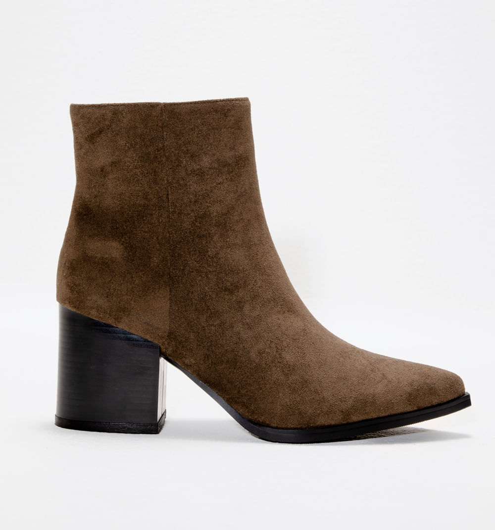 Botin con tacon grueso - Studio F