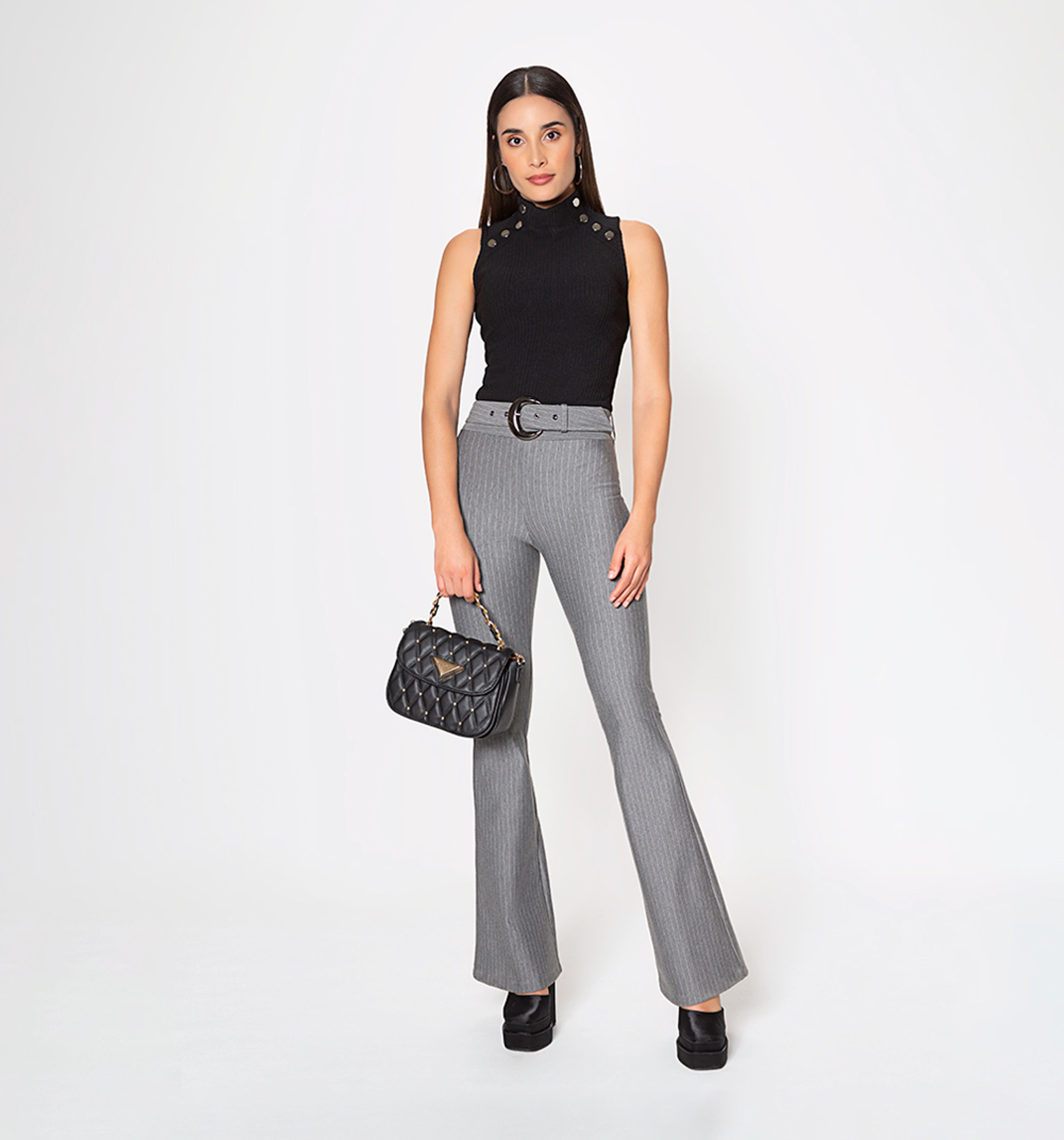 Miniatura 5 de Blusa manga larga cuello alto corte con negro