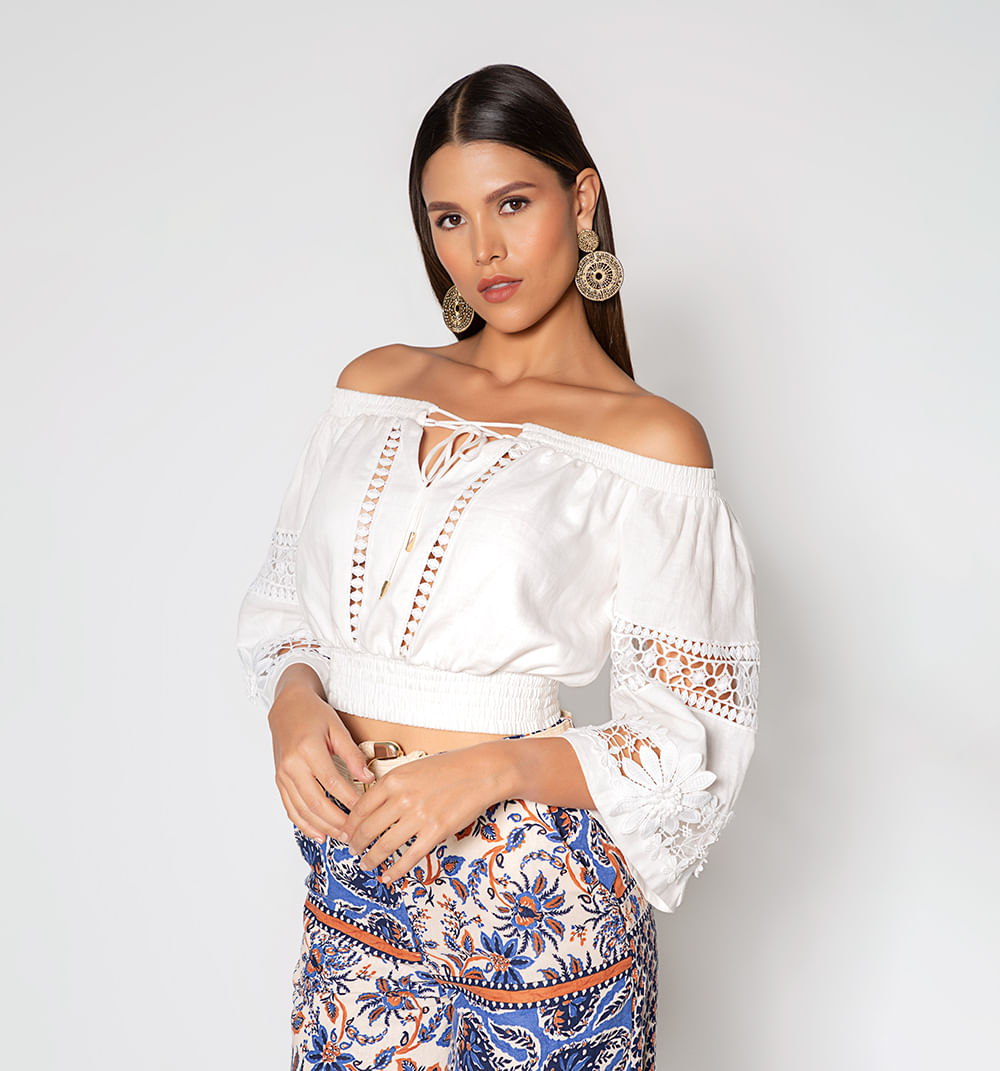 Crop top cuello online bandeja