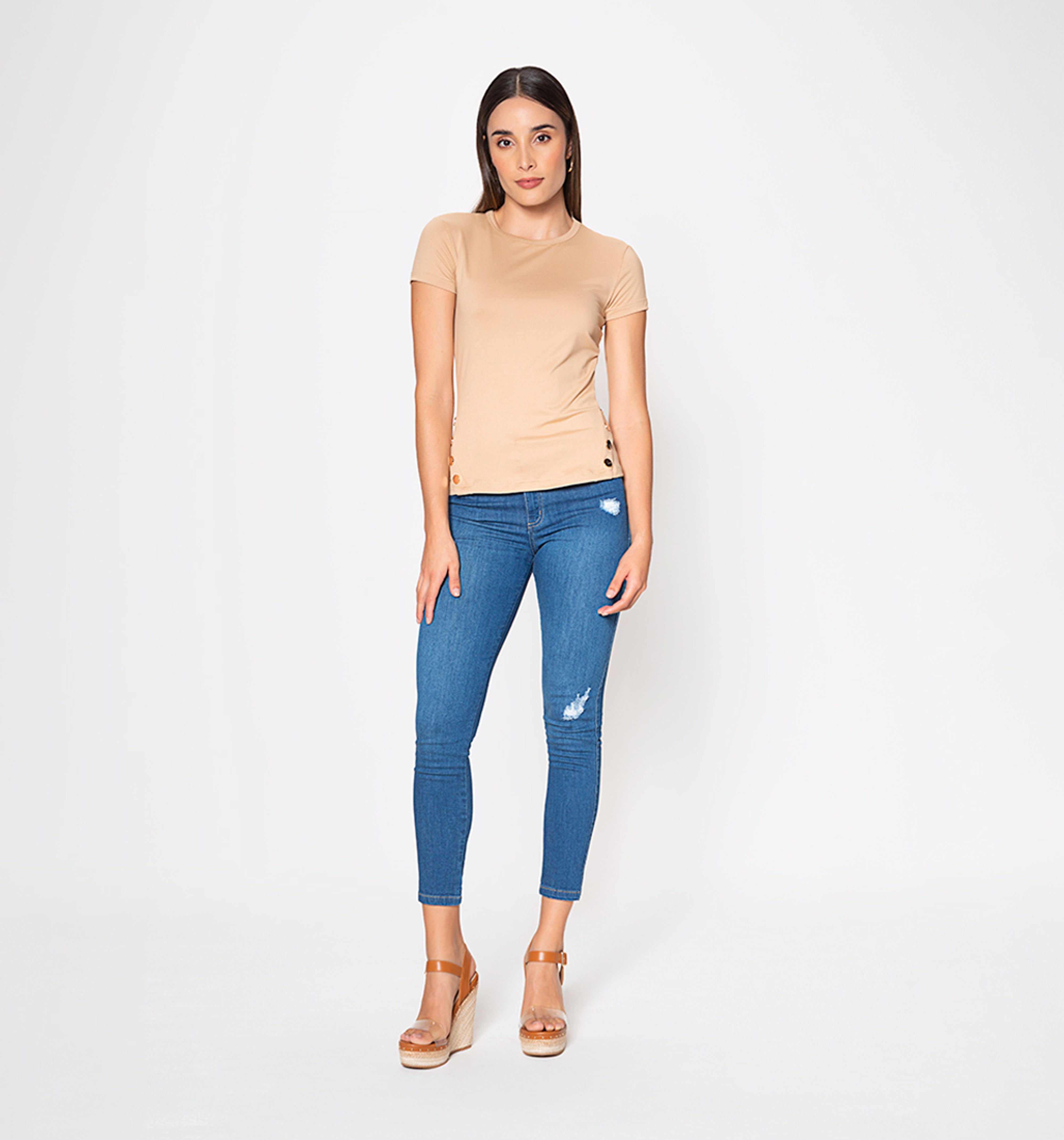 Jean ultraslim tiro medio con rotos