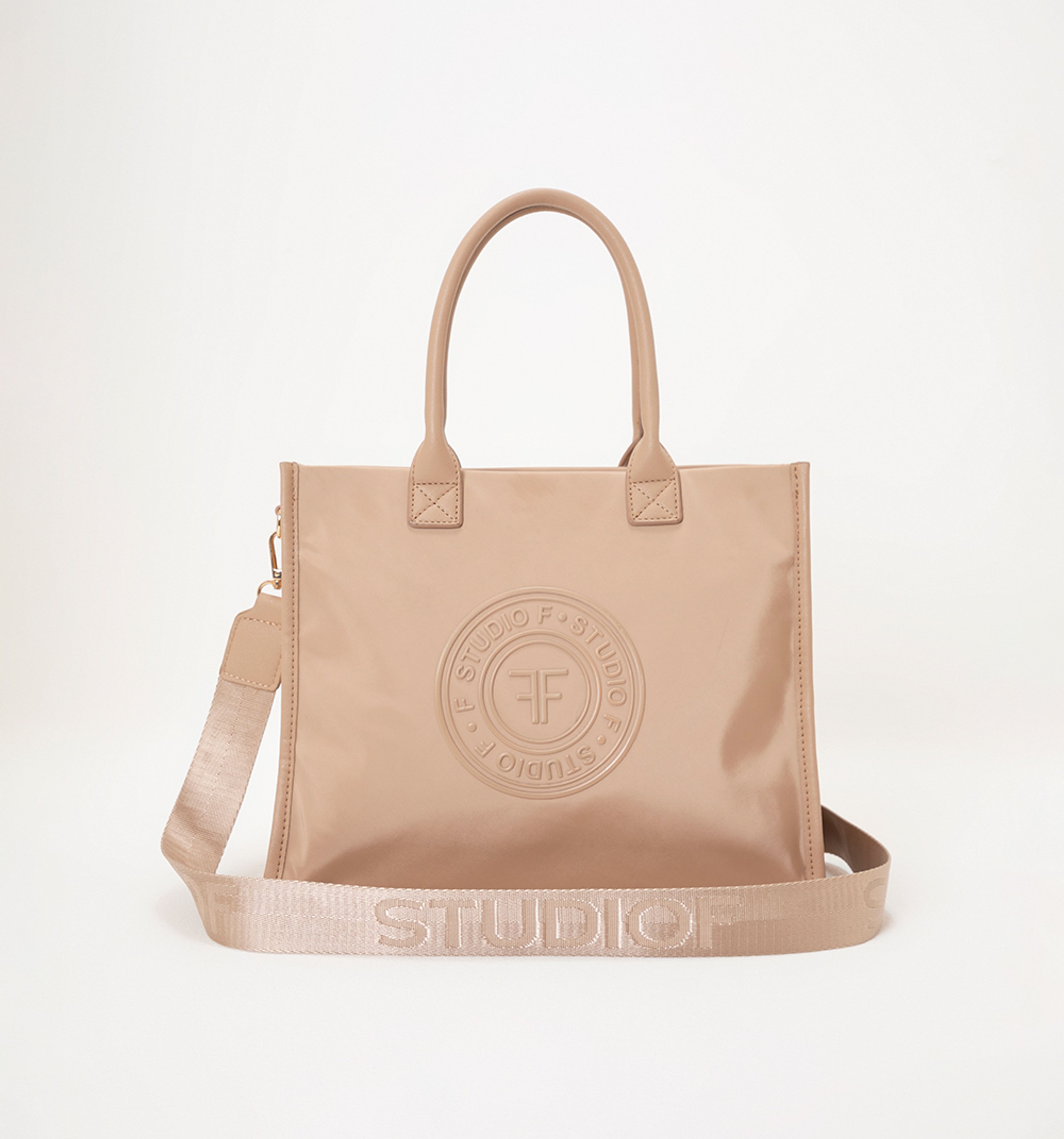 -stfco-producto-Bolsosycarteras-BEIGE-S760052-1