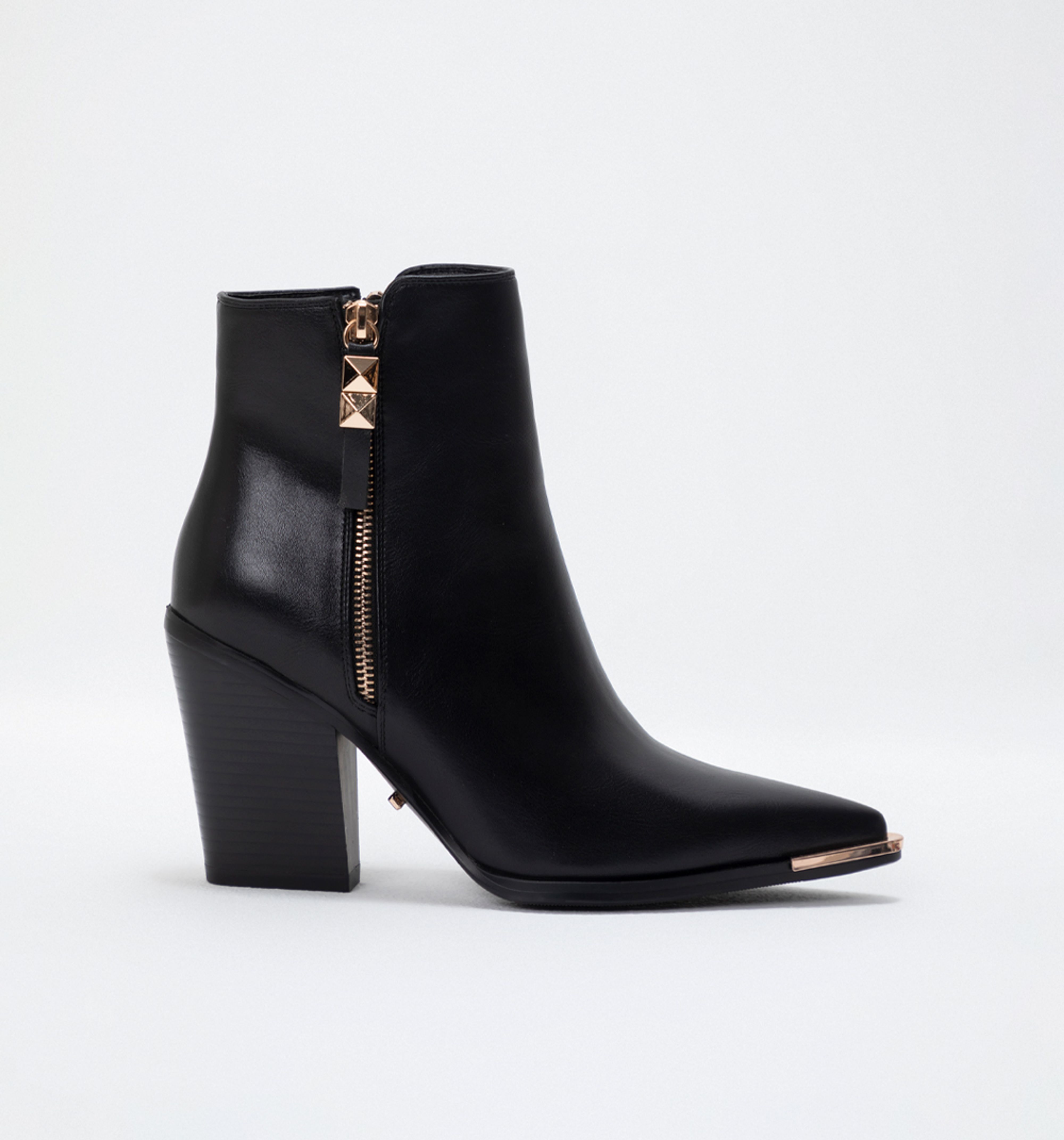 -stfco-producto-Botas-NEGRO-S084976-1